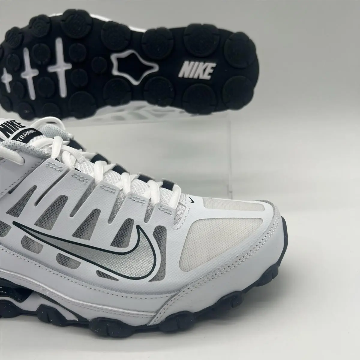 Nike shoes - Nike Reax 8 - Reax - 621716-108 - White 1