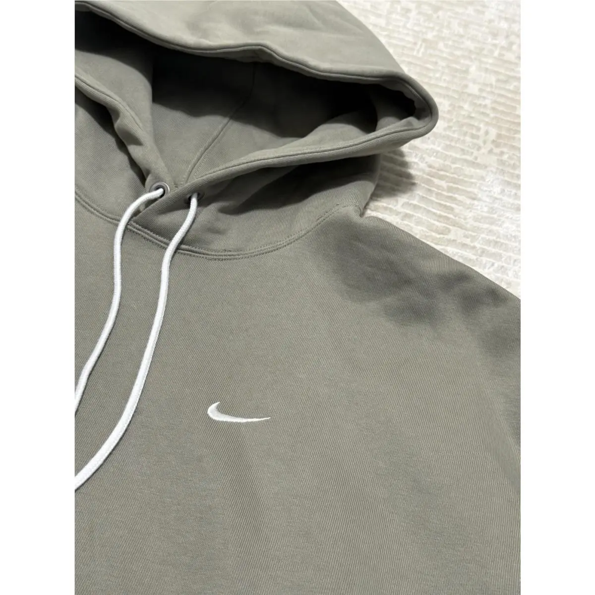 Nike clothing - Green 1