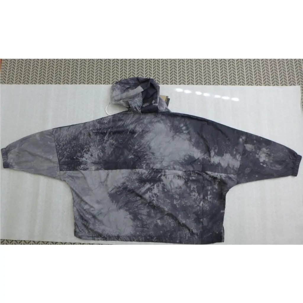 Nike clothing - Gray (UPC: 196156693477) 12