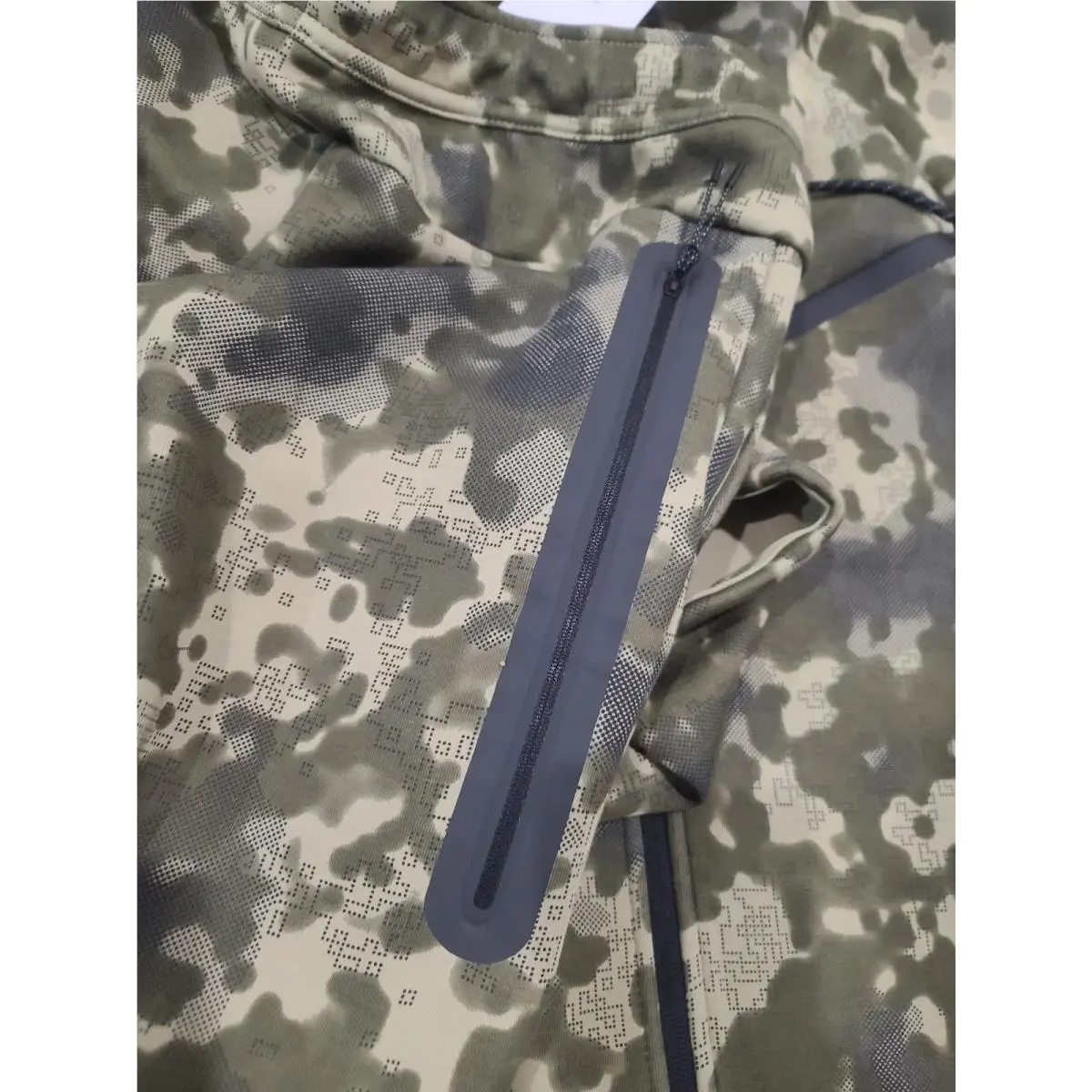 Nike clothing - Green 8