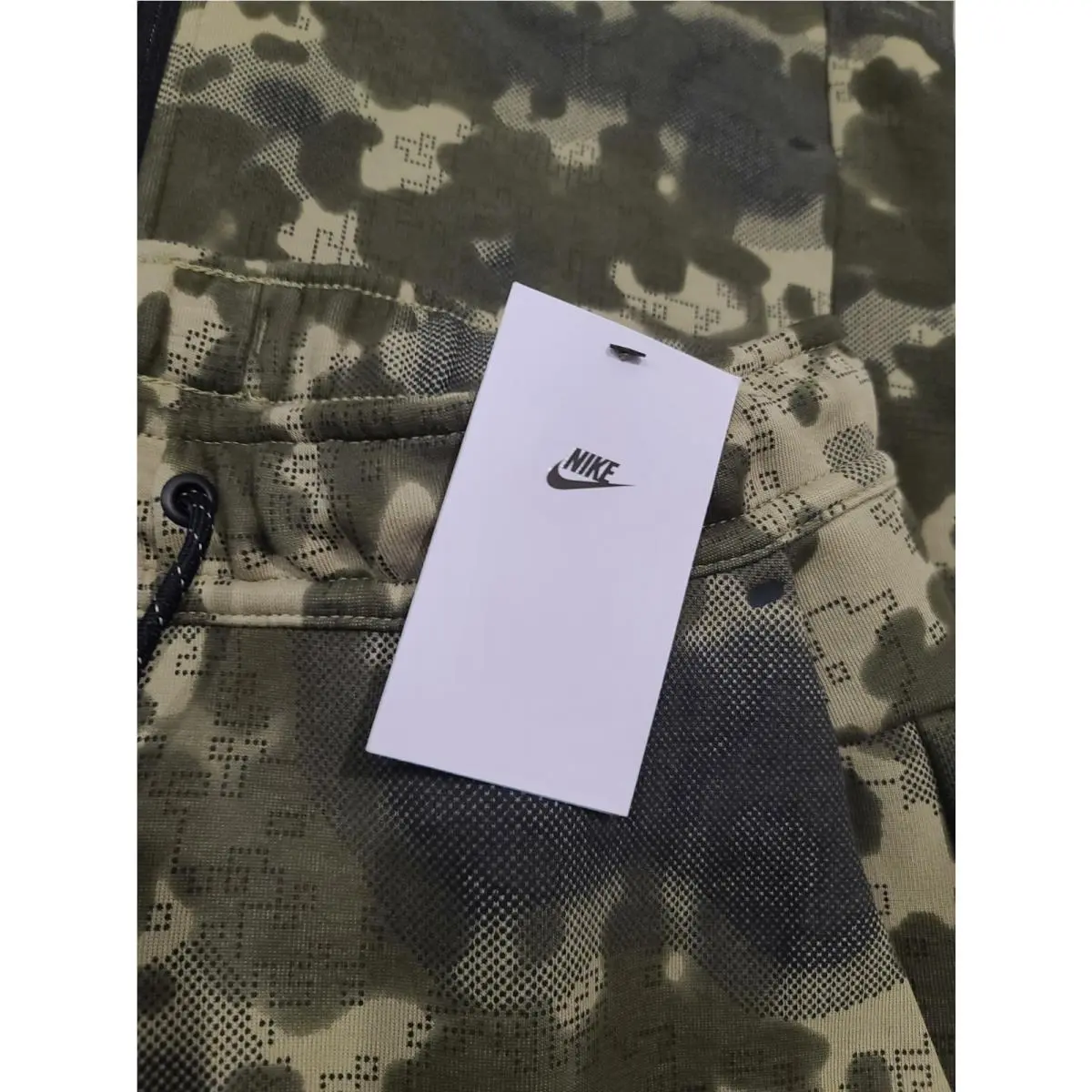 Nike clothing - Green 2