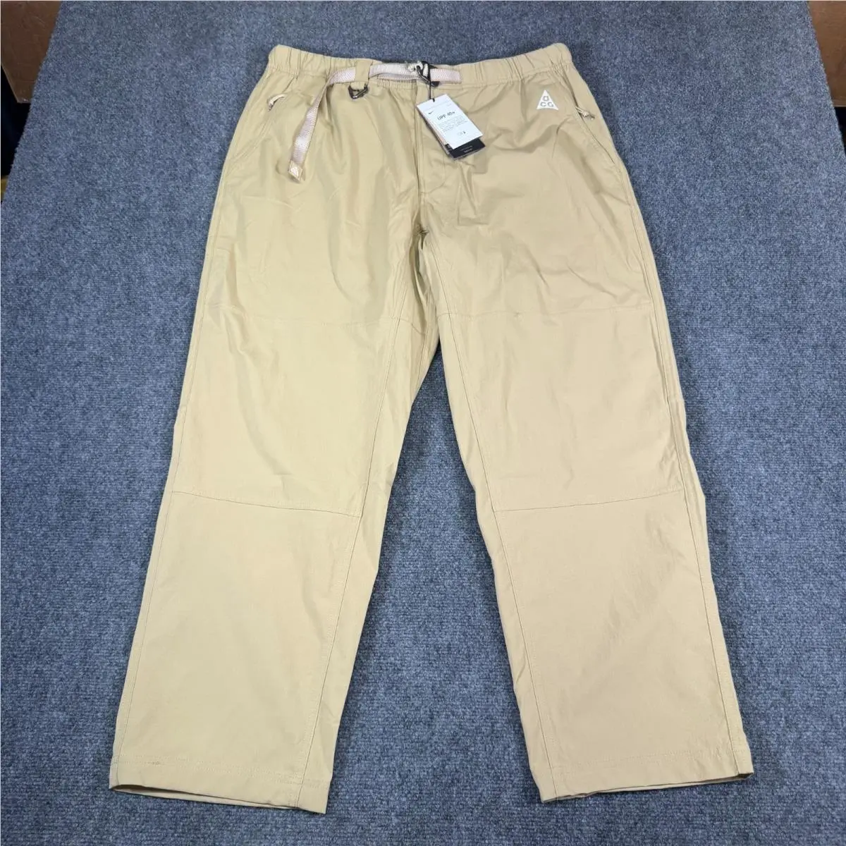 Nike clothing - Beige 2