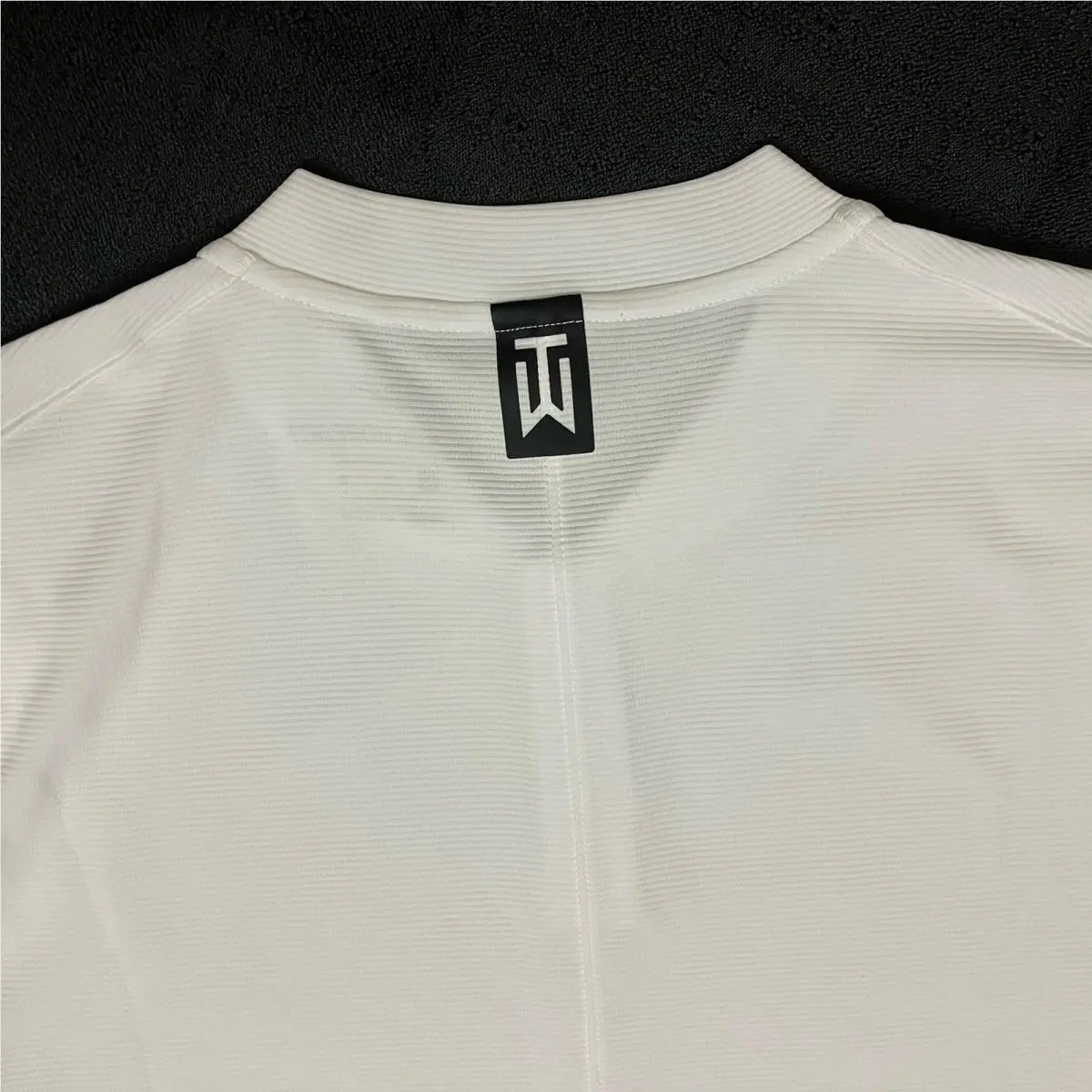 Nike clothing - TW Tiger Woods AeroReact Mock Blade Polo - White Black 1