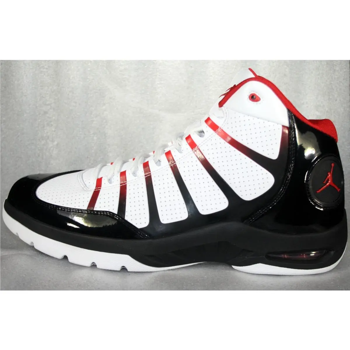 Nike shoes - Jordan Play in These F - 440894-101 - White/varsity red/black (UPC: 883419342585) 6