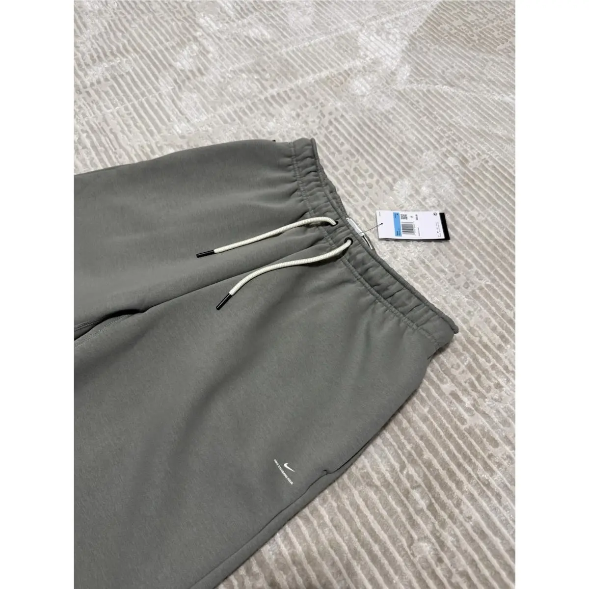 Nike clothing - Gray 2