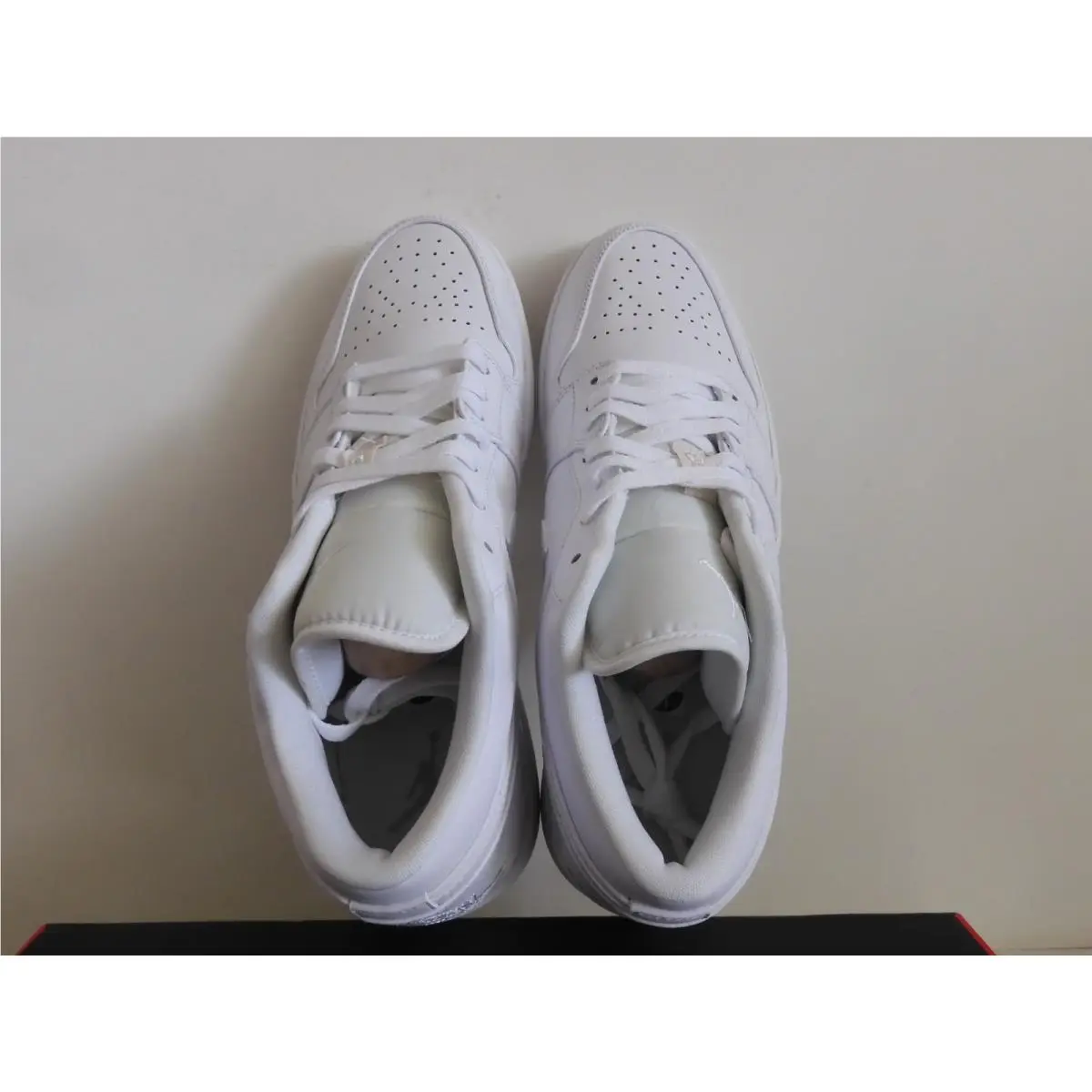 Nike shoes - Air Jordan 1 - Air - 553558 102 - White (UPC: 887229531108) 4