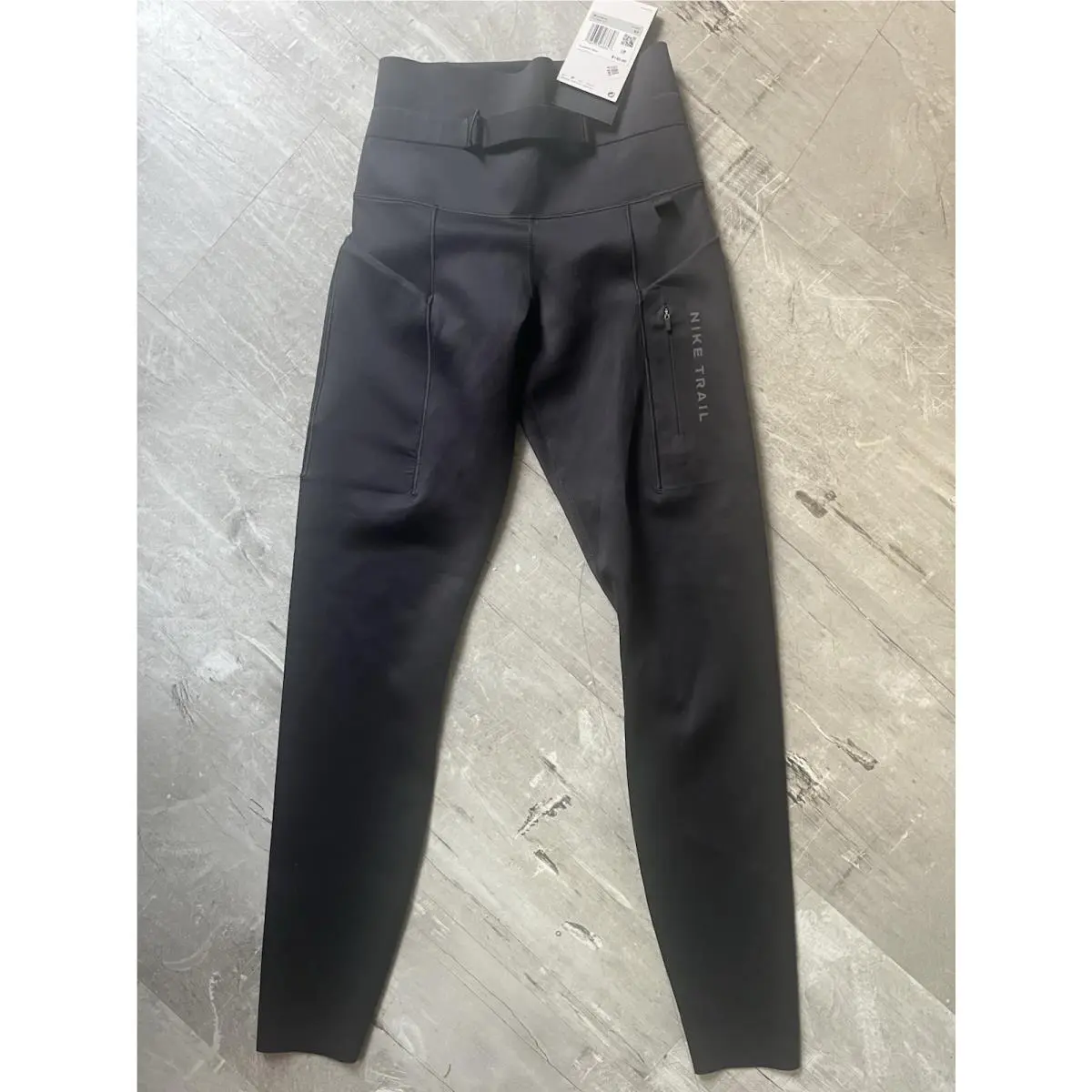 Nike Trail Gowomen`s High-waisted Leggings with Pockets Black Sz XS