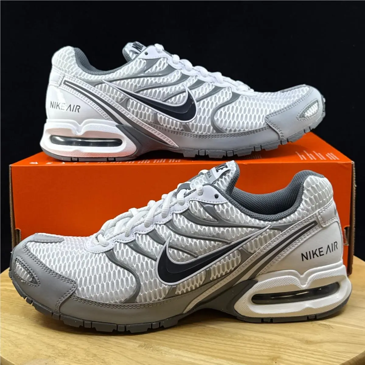 Nike Air Max Torch 4 White Grey Black Running Shoes 343846-100 Men’s Size 10
