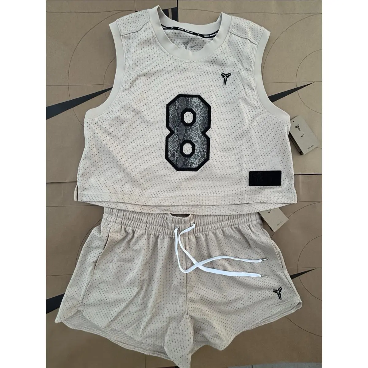 Kobe Women`s Cropped Jersey and Shorts Dri-fit Large Sanddrift/black by Nike