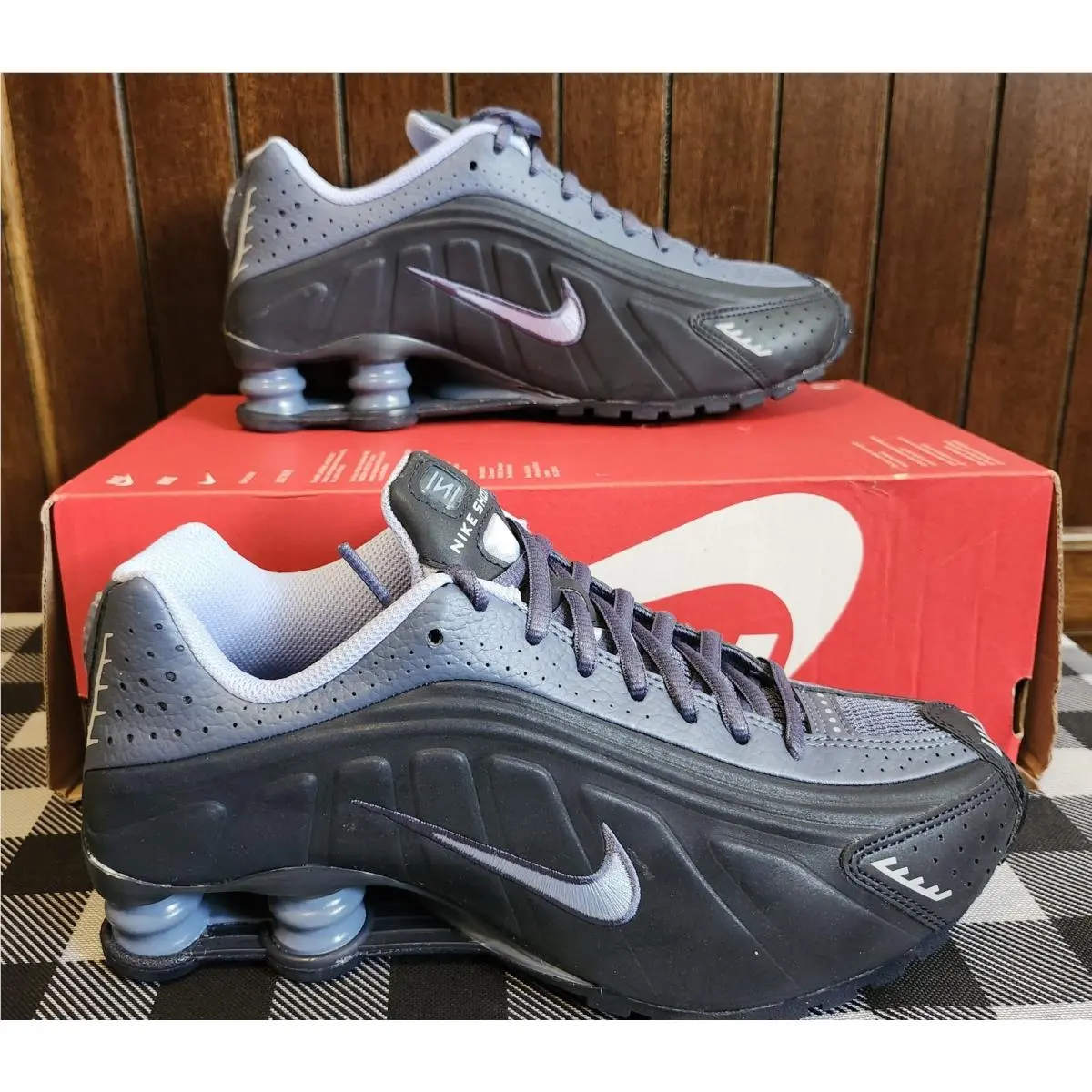 Nike Shox R4 GS Obsidian/aluminum Blue Size 6.5Y or Womens 8.5 IM6973 451