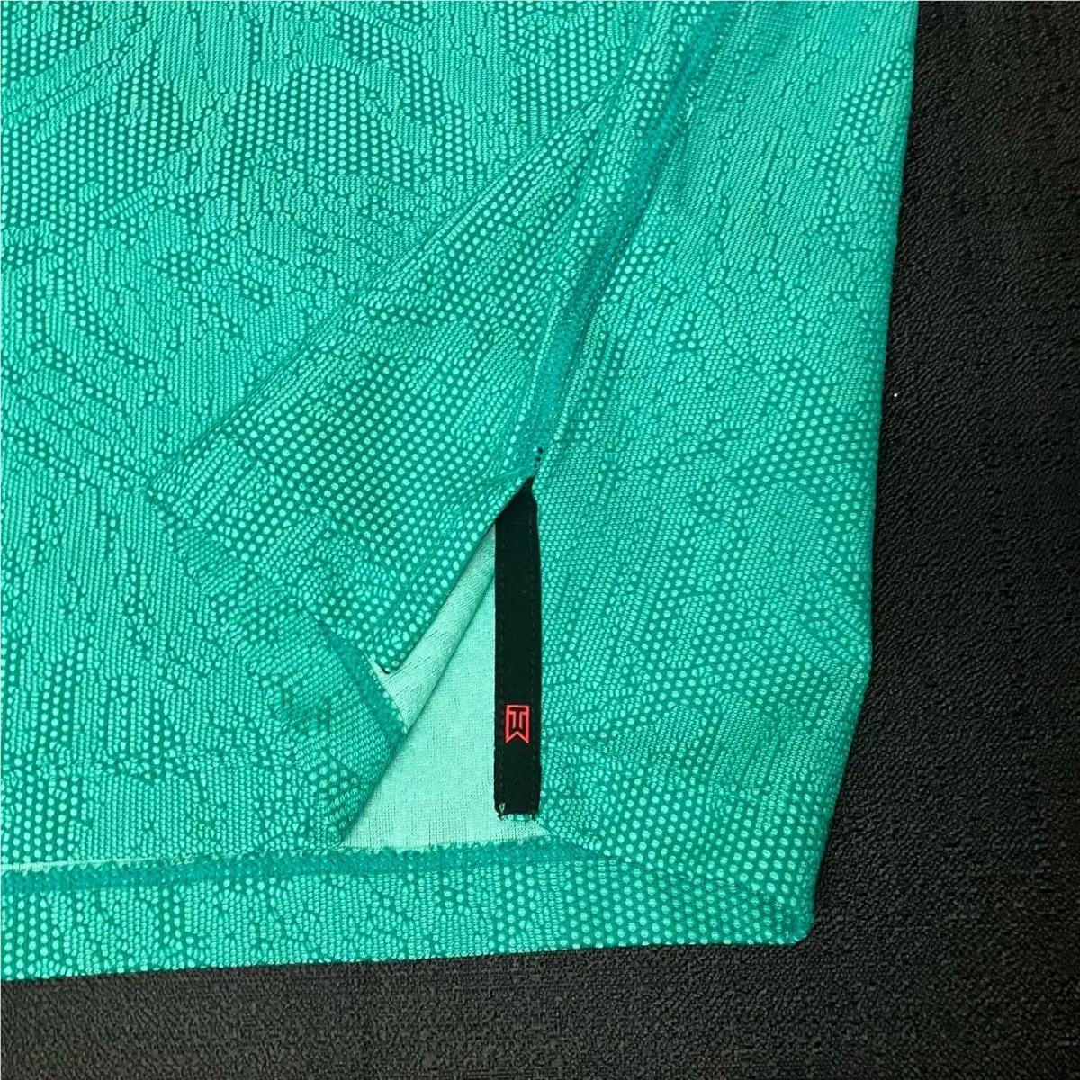 Nike clothing - TIger Woods ADV First Major Win Anniversary Polo - Field Green Black 7