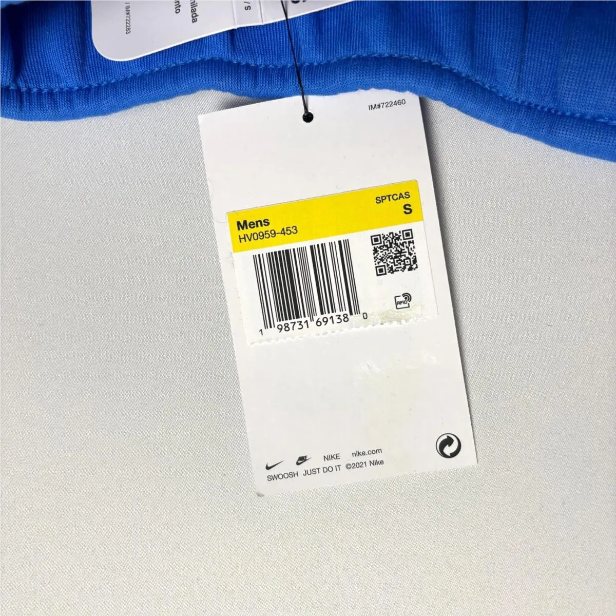 Nike clothing - Blue (UPC: 198731691380) 2