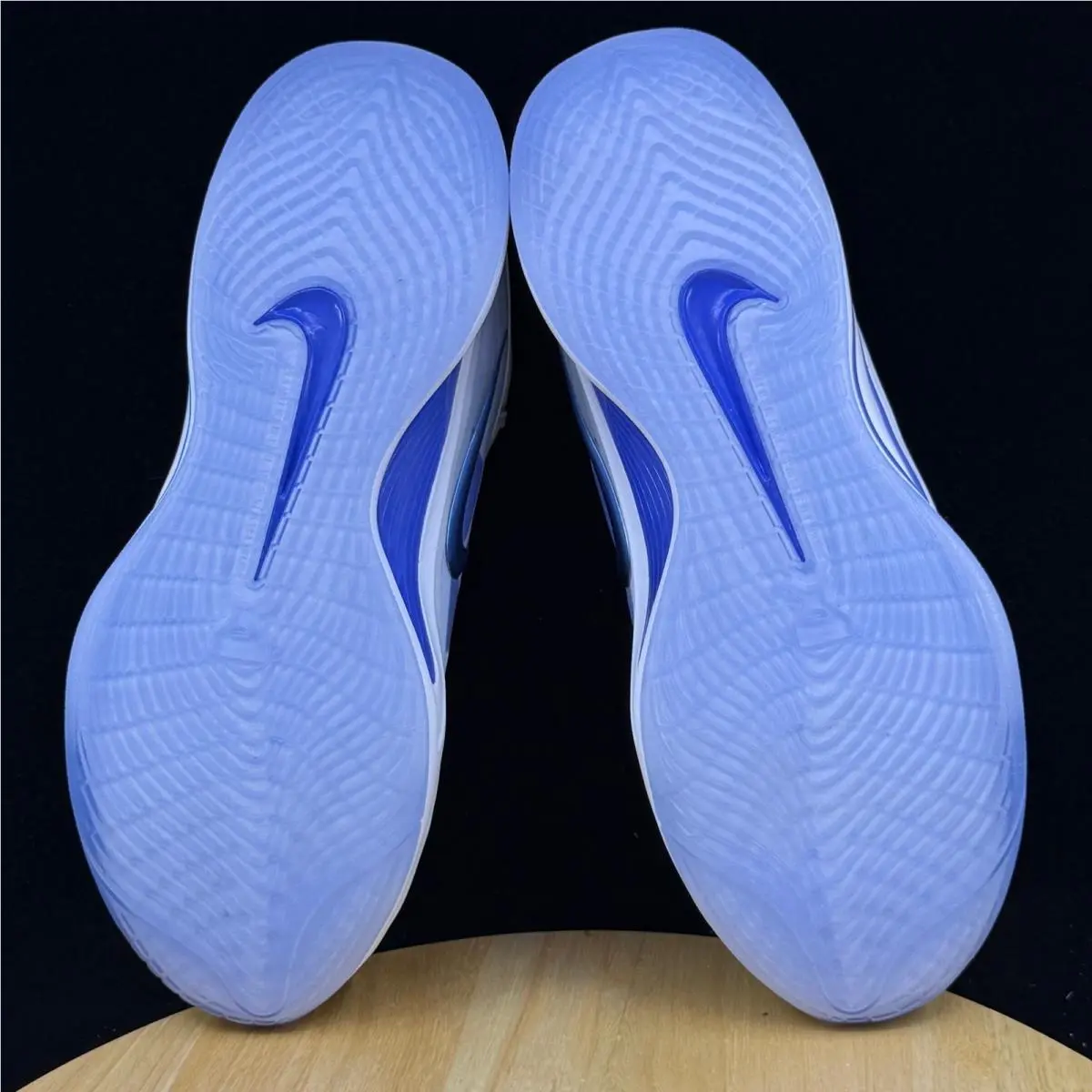 Nike shoes - White 7