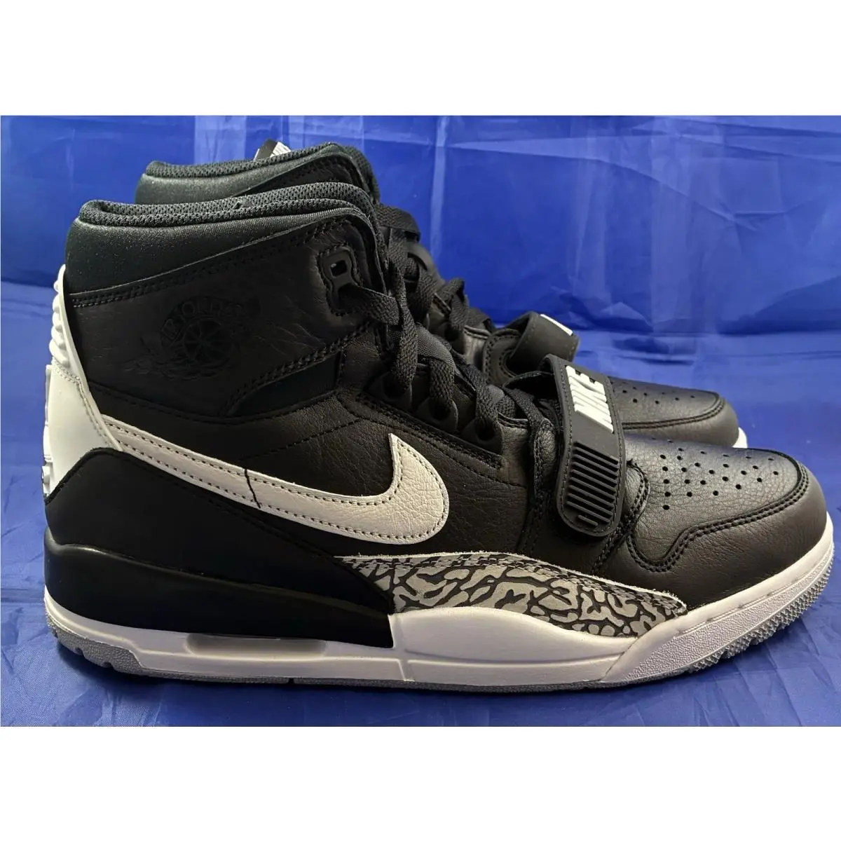 Nike shoes - Jordan Legacy 312 - Legacy - AV3922001 - Black 4