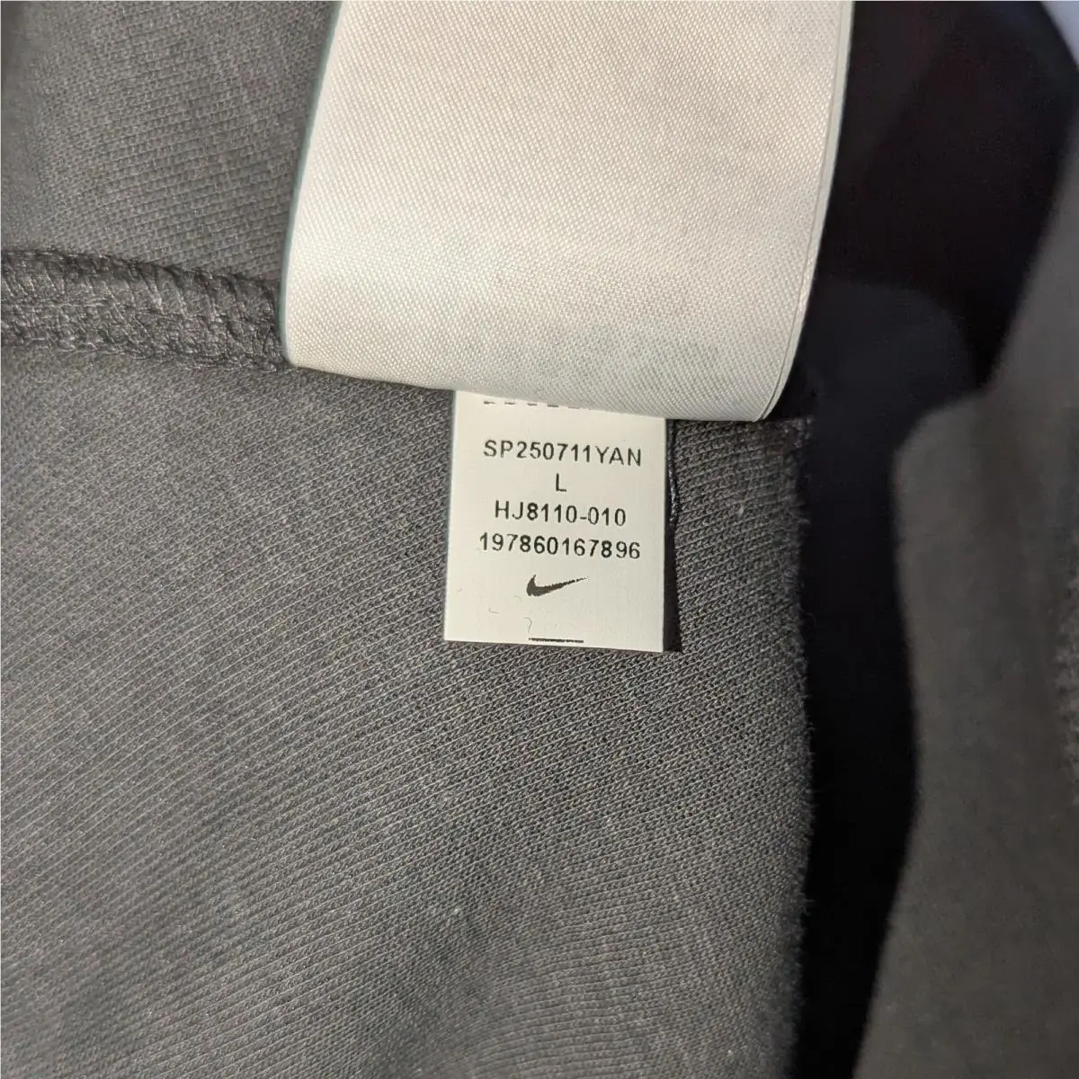 Nike clothing - Black 7