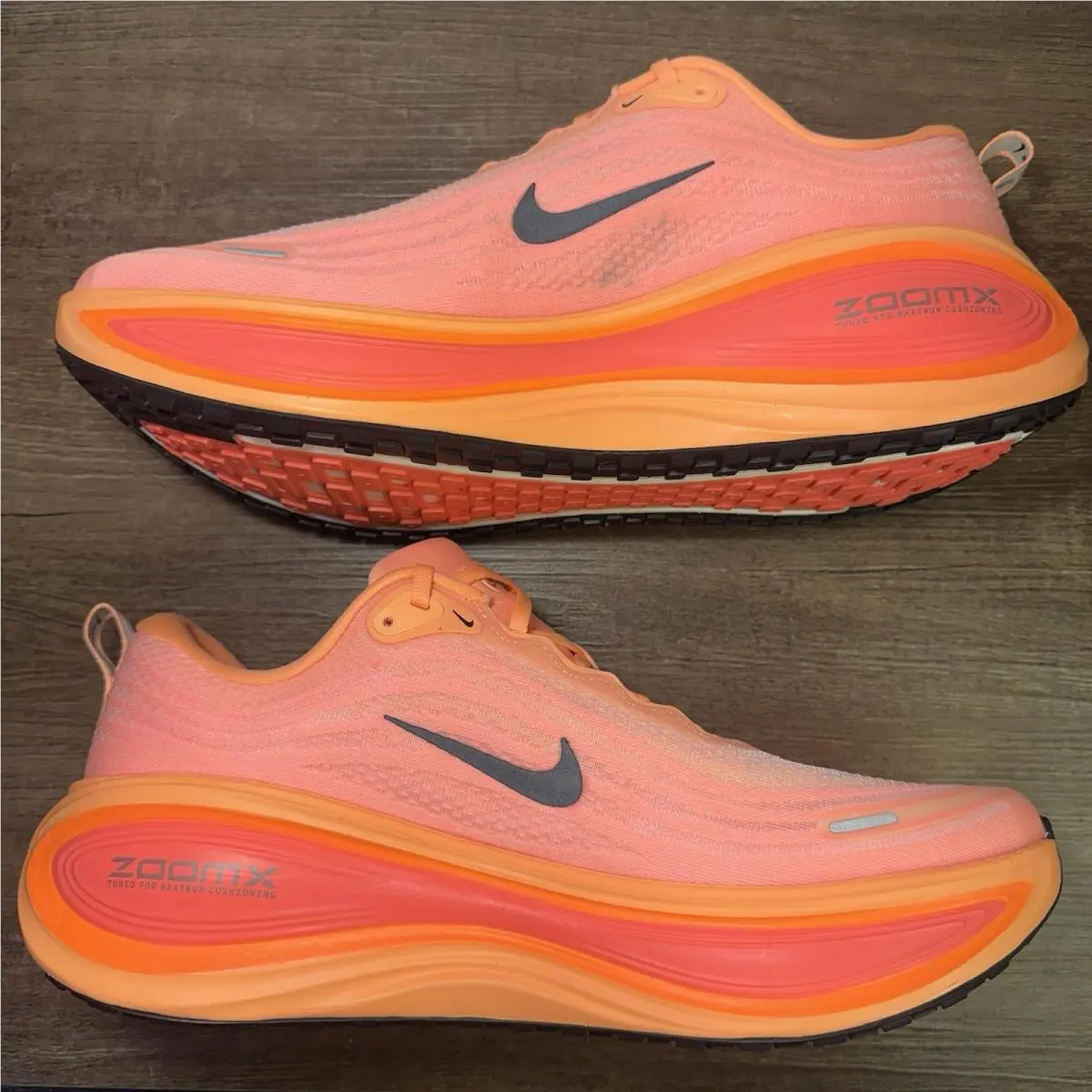Nike shoes - Nike Vomero Plus - Vomero Plus - HV8150-801 - Orange 3