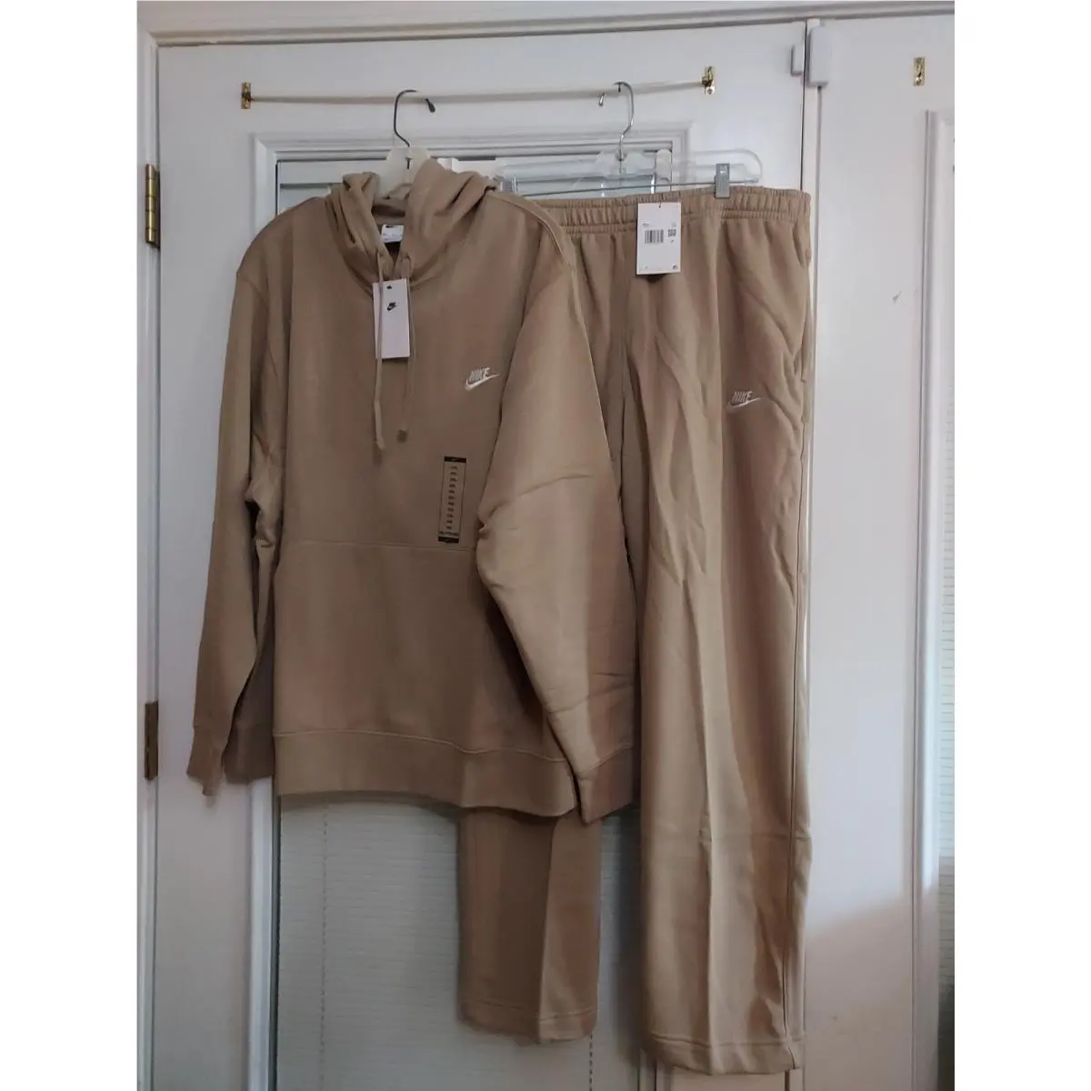 Nike clothing - Beige 1