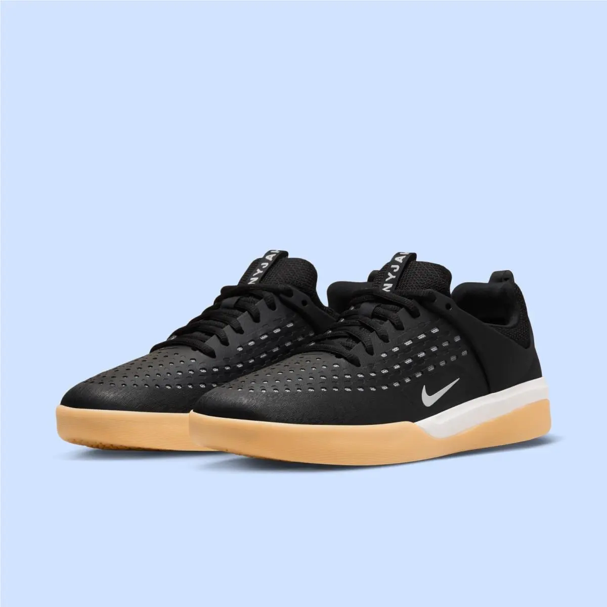 Nike SB Zoom Nyjah 3 Black Gum DV7896-001 Men`s Size 7.5 Shoes 111F