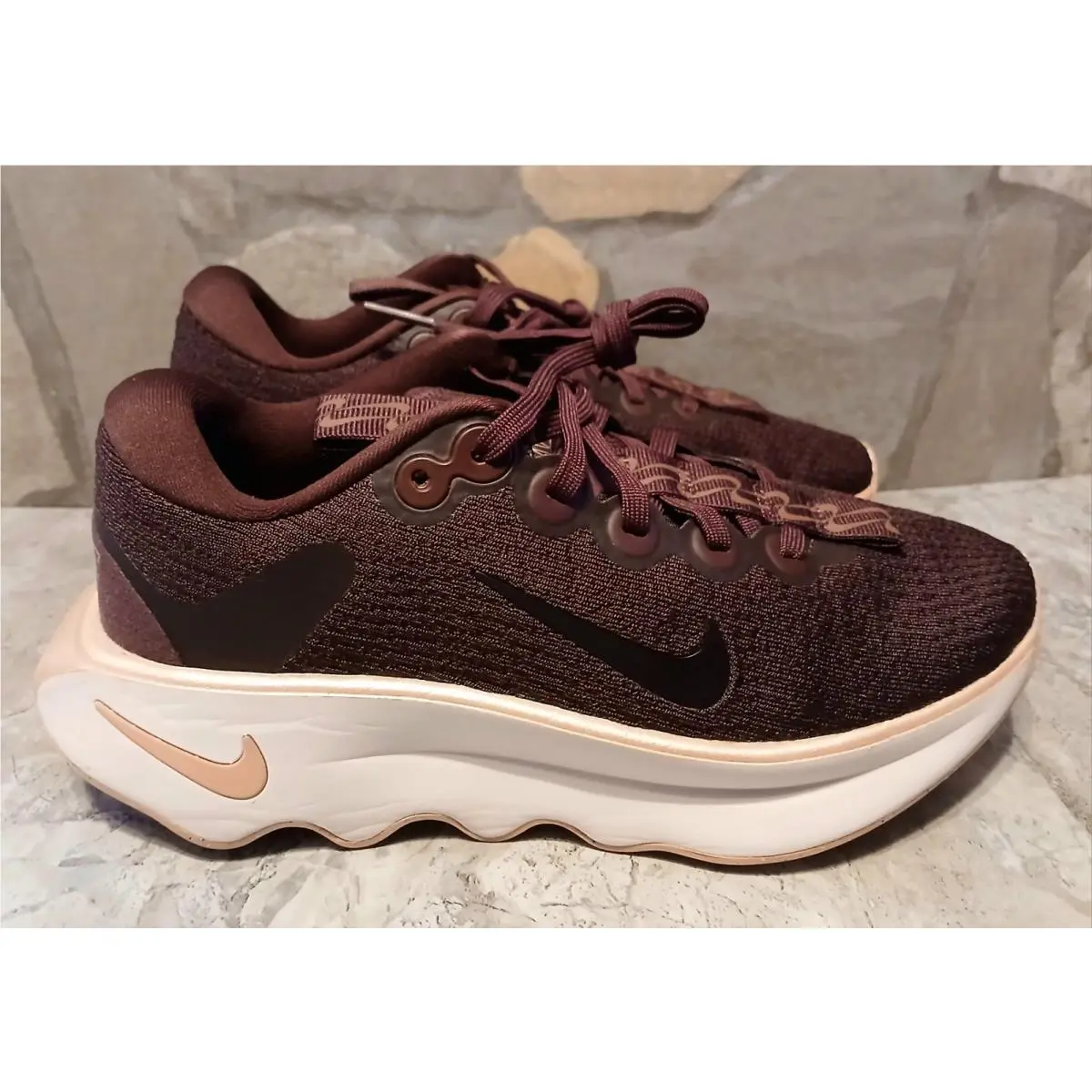Nike shoes - Nike Motiva - Motiva - DV1238-604 - Red 0