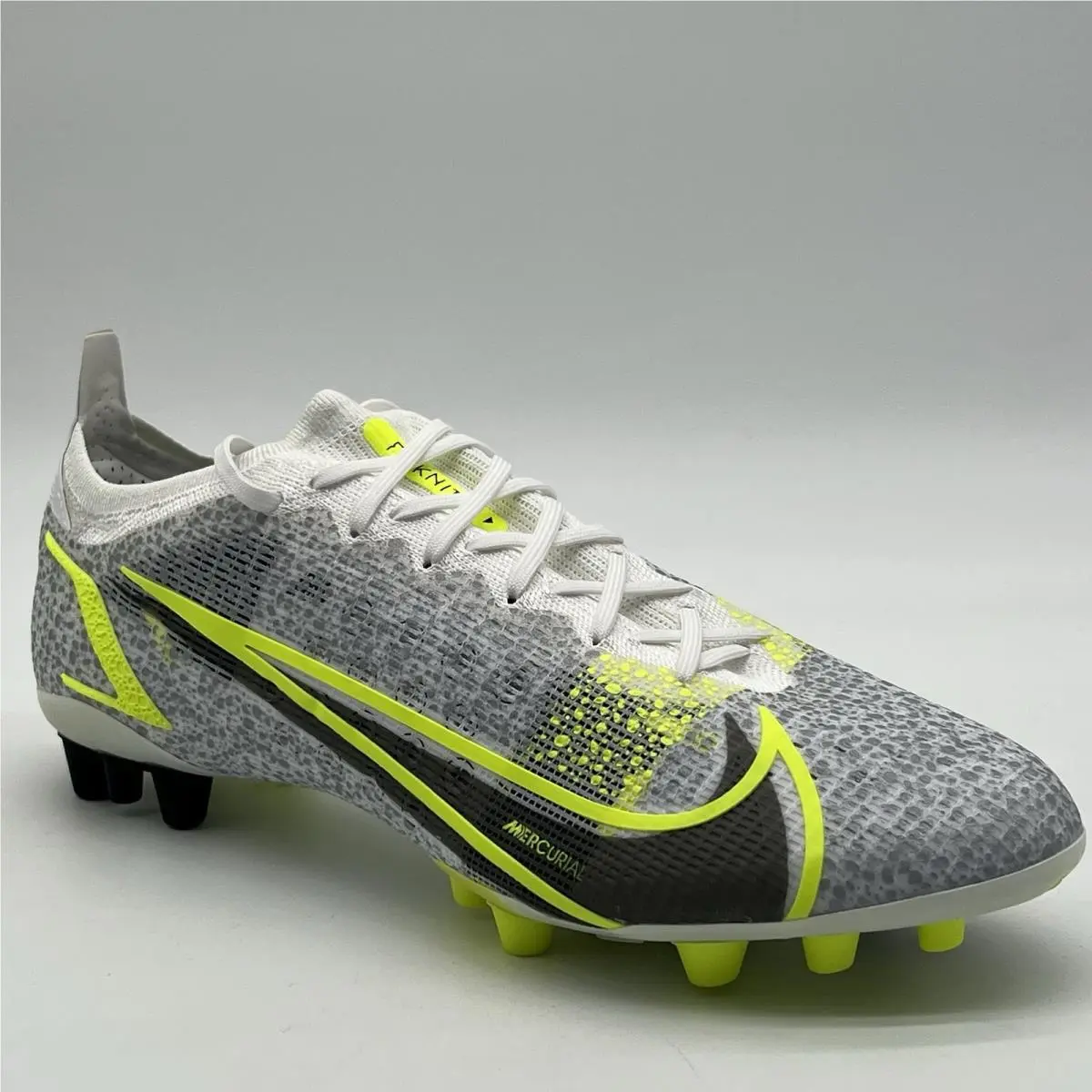 Nike Vapor 14 Elite AG White Metallic Silver CZ8717 108 Men Size 12 Soccer Cleat