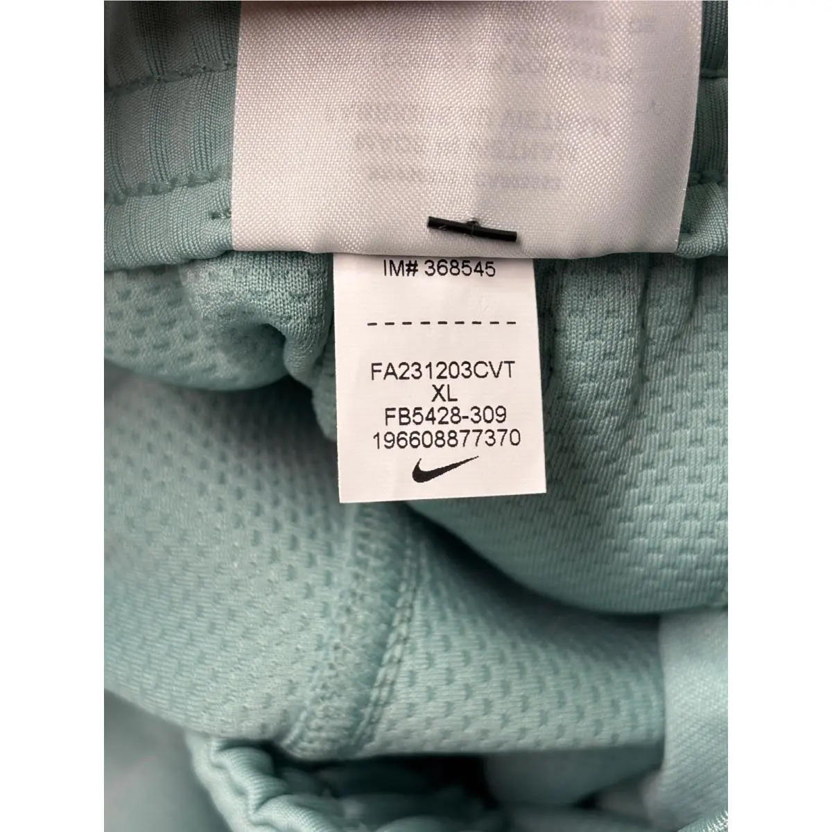 Nike clothing - Green 14