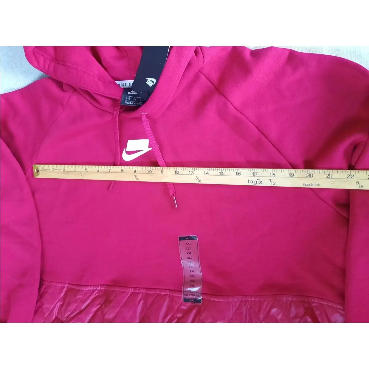 Nike clothing - Red 2