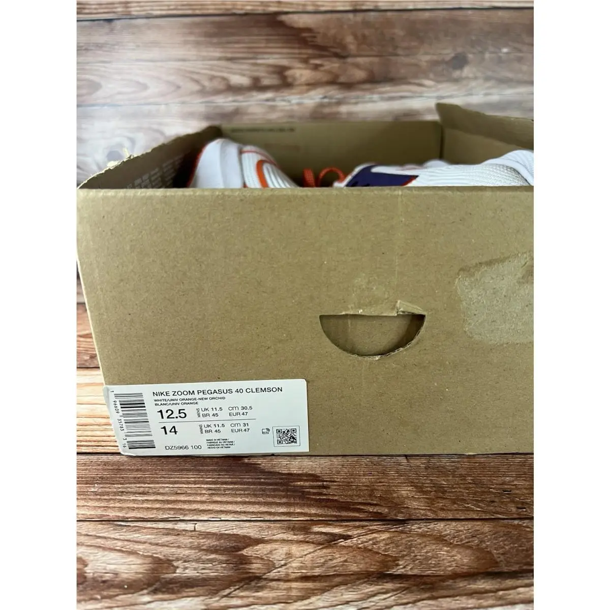Nike shoes - Nike Air Zoom Pegasus 40 - DZ5966-100 - White (UPC: 00196609357796) 5