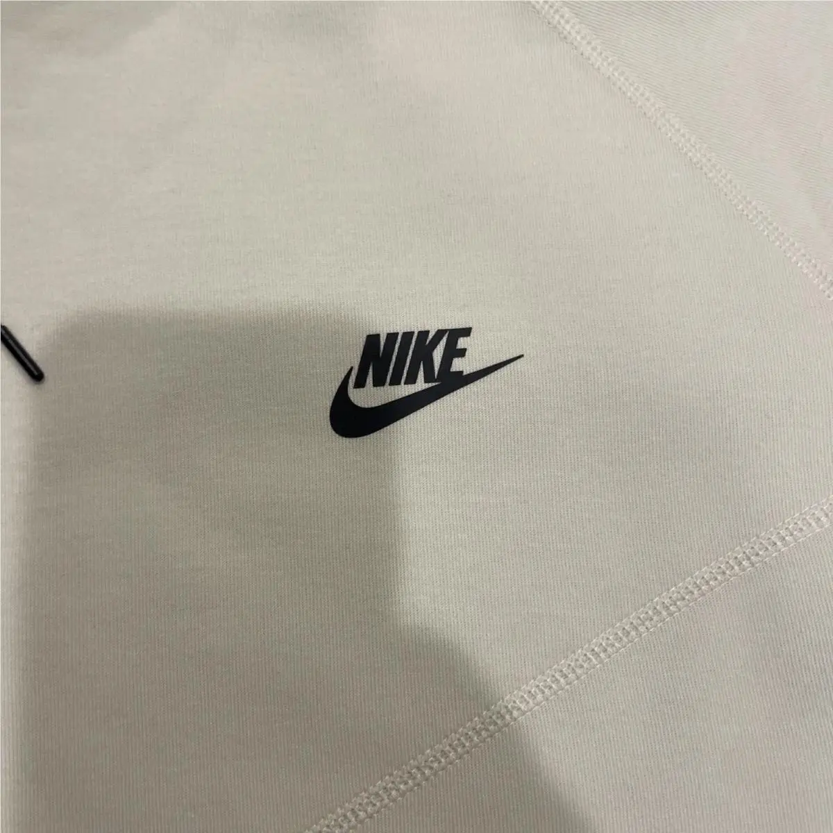 Nike clothing - Beige (UPC: 196977159787) 2