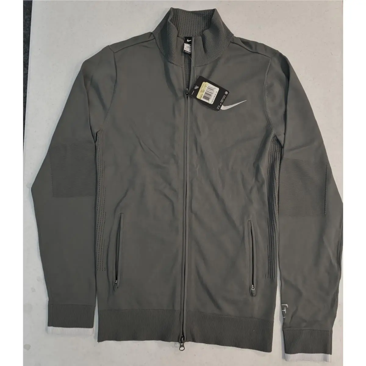 Nike Tennis Men`s SM Roger Federer RF - Gray US Open 2014 Jacket