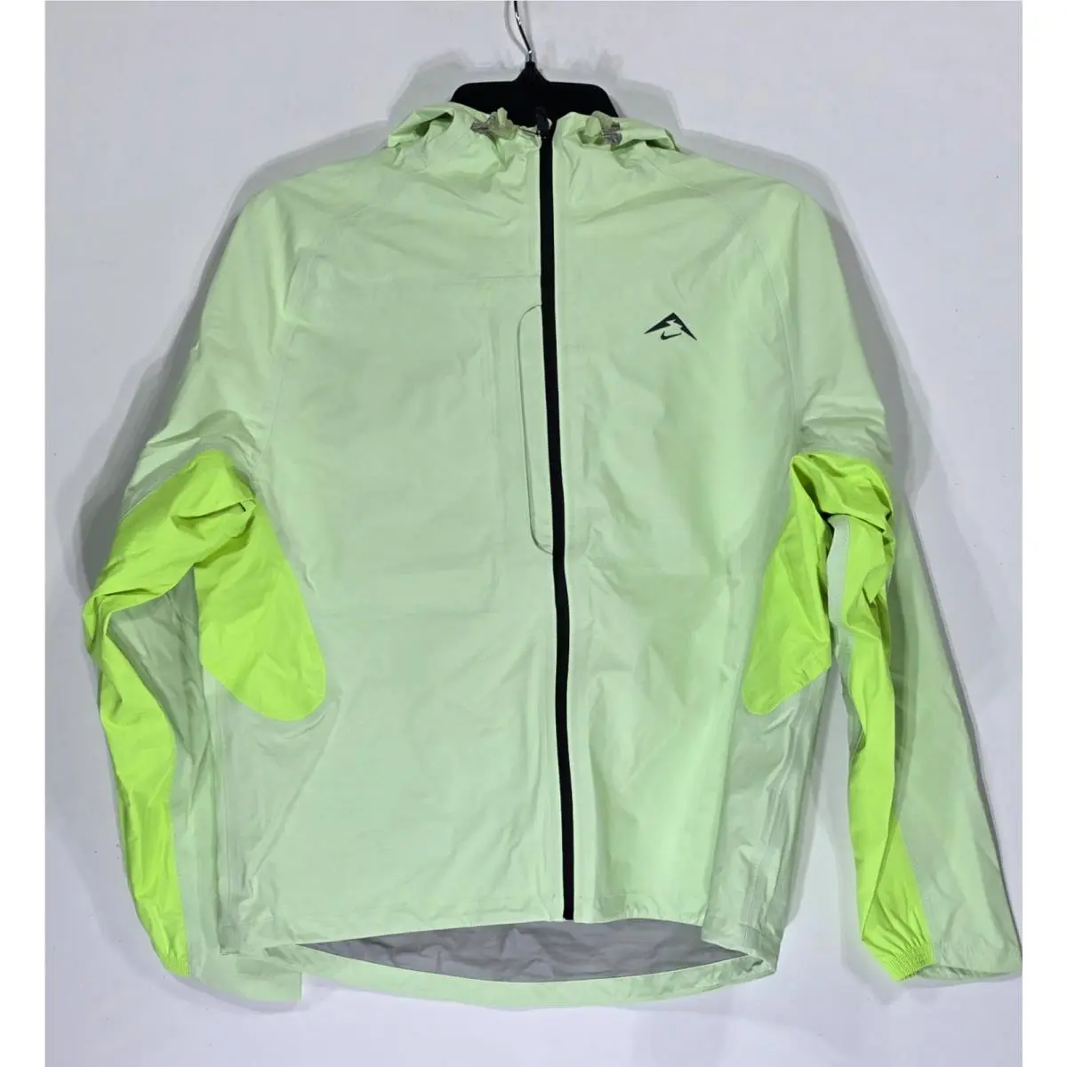 Nike Cosmic Peaks Men`s Storm-fit Adv Running Jacket Volt FZ1084-701 Large