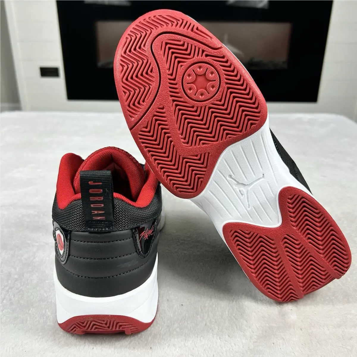 Nike shoes - Jordan Max Aura - Max Aura - FQ8298-006 - Black (UPC: 0197597022895) 12