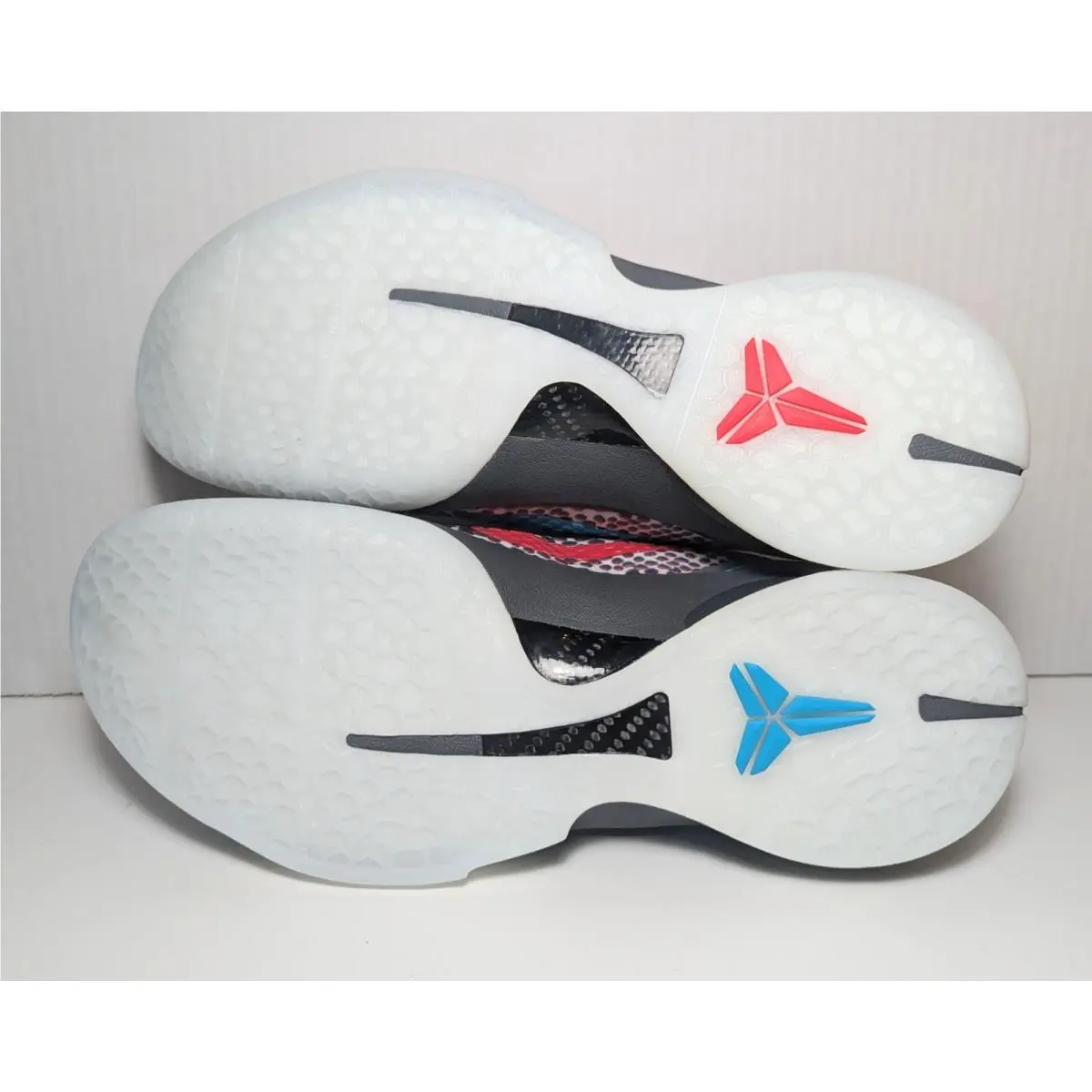 Nike shoes - Multicolor 4