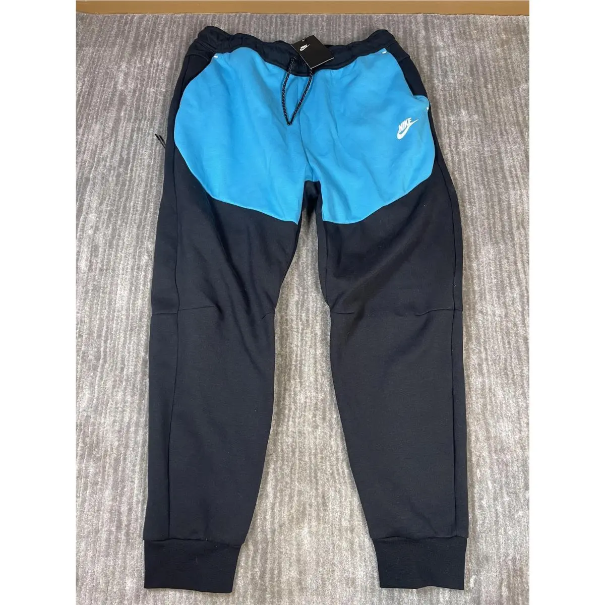 Nike Tech Fleece Jogger Pants Mens XL Black Blue Colorblock Slim Fit CU4495-015