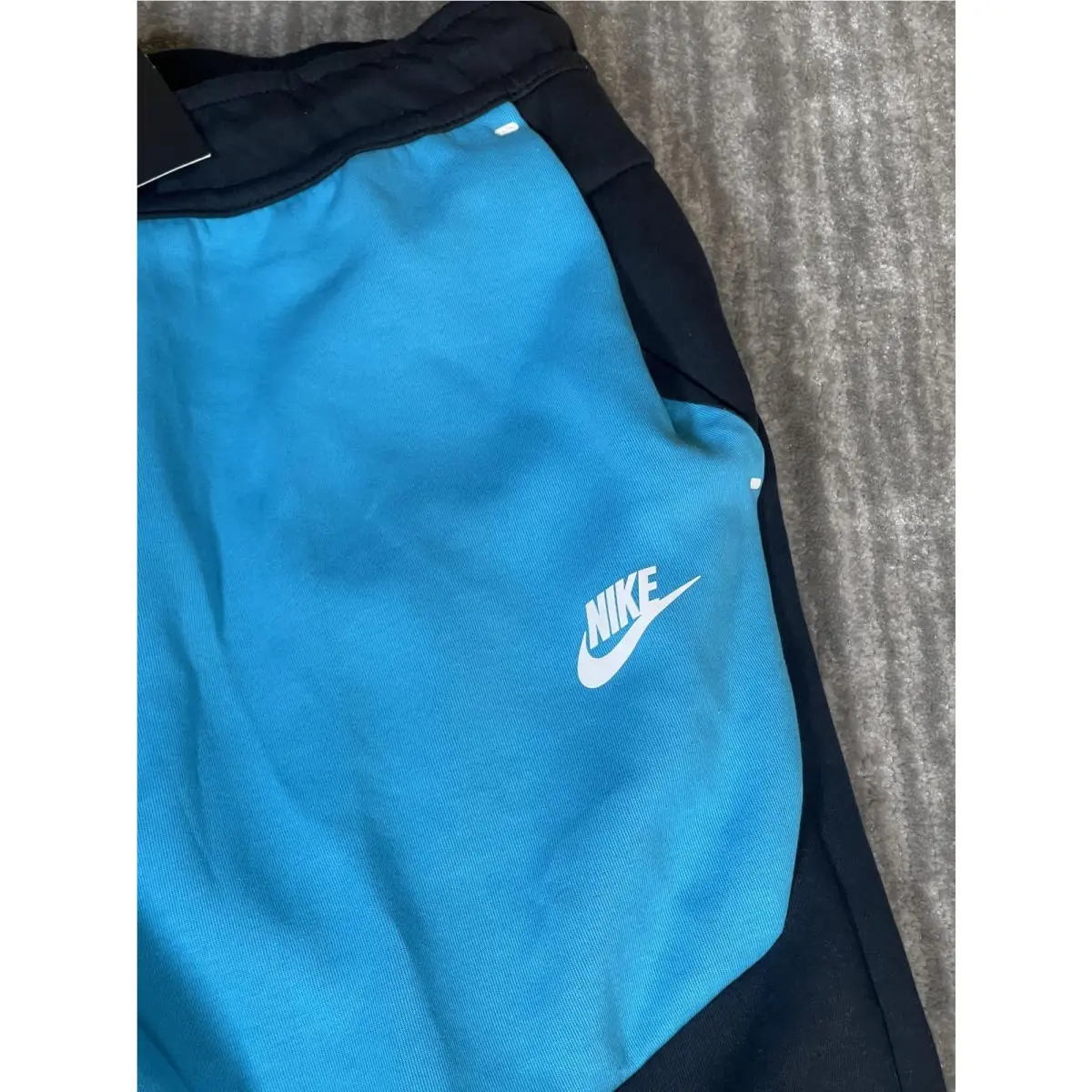 Nike clothing - Black 1