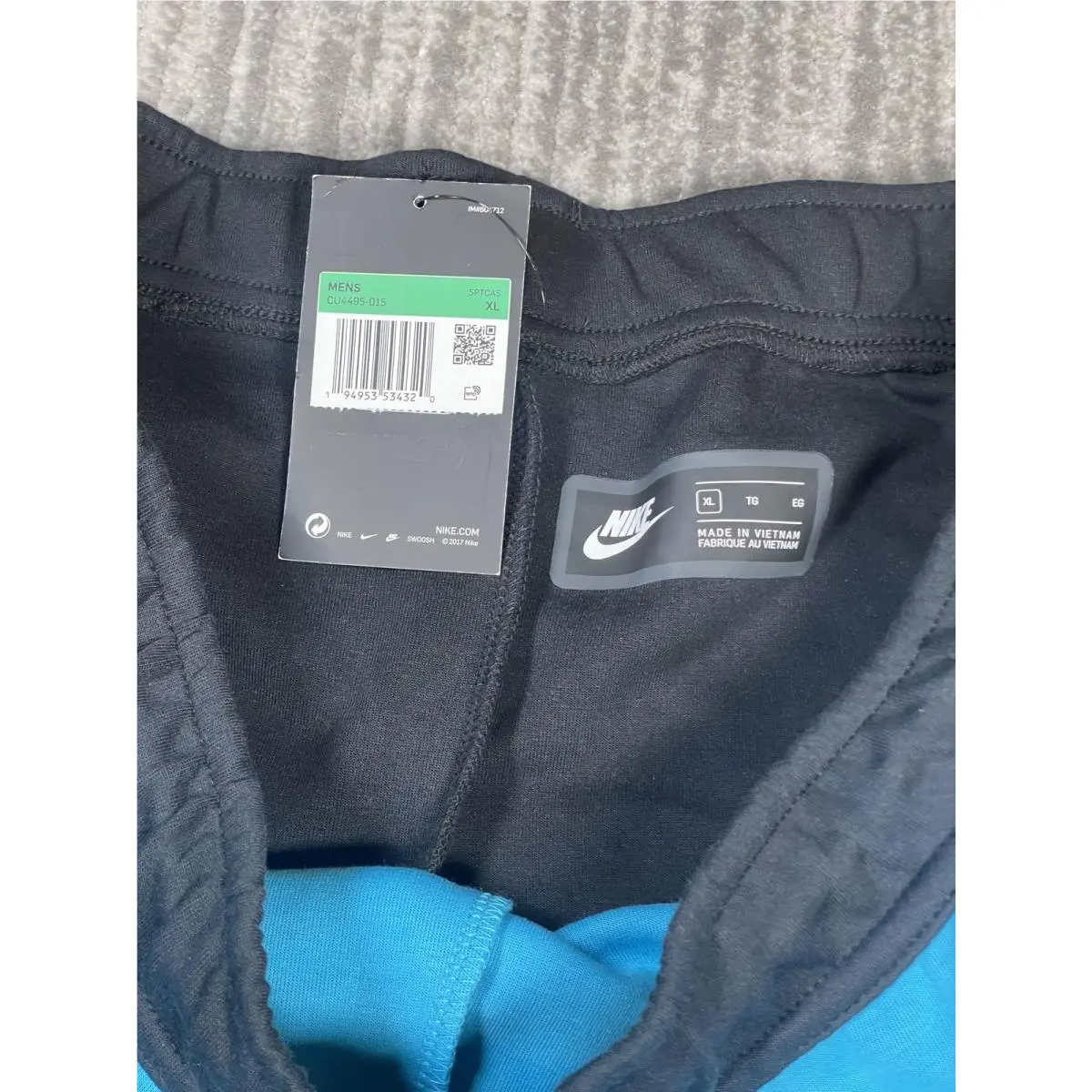 Nike clothing - Black 4
