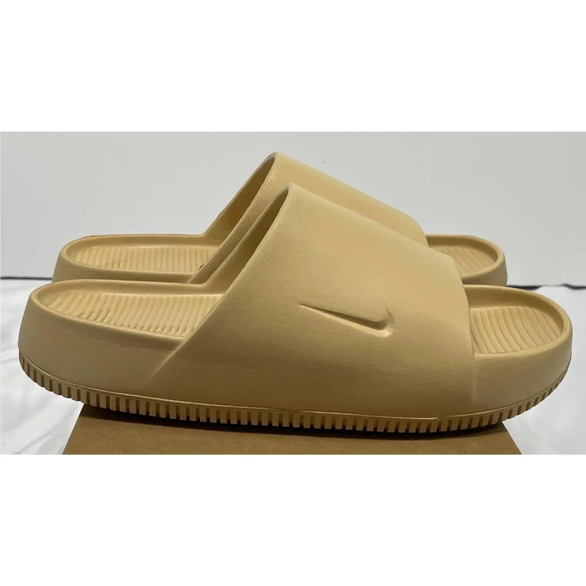 Nike shoes - DX4816200 - DX4816 200 - SESAME SESMAE (UPC: 196607814086) 1