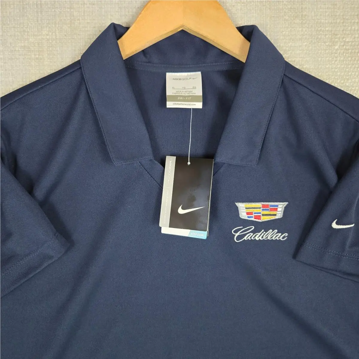 Nike Golf x Cadillac Womens Sz XL Polo Shirt Dri-fit V Neck Blue Wicking