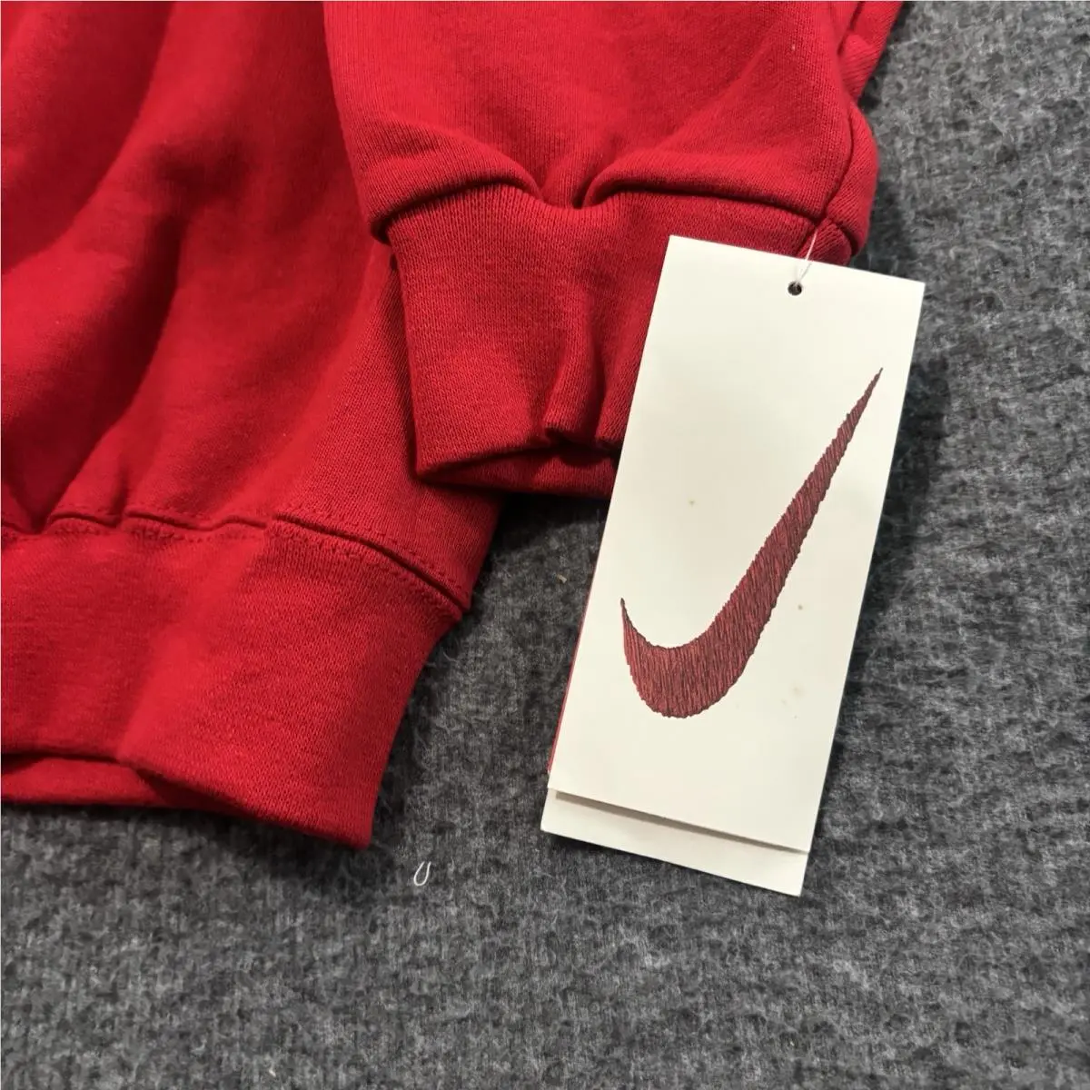 Nike clothing - Red 3