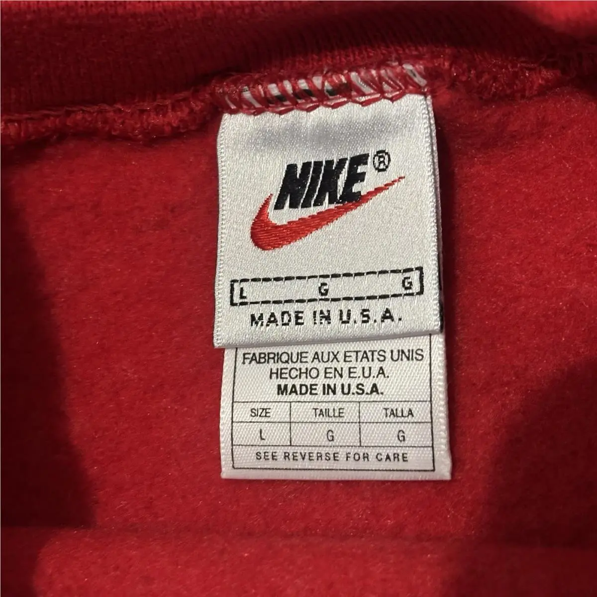 Nike clothing - Red 5