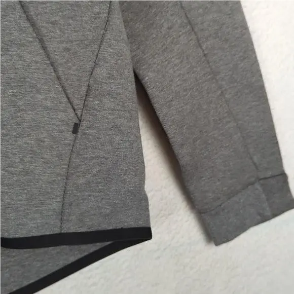 Nike clothing - Gray 3