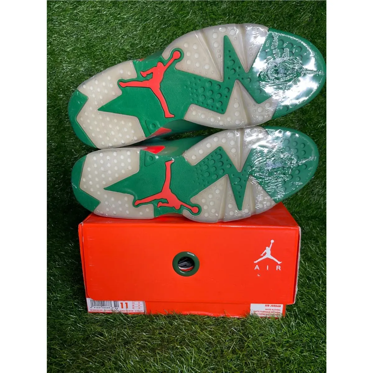 Nike shoes - Air Jordan 6 - Air - AJ5986-335 - Green (UPC: 091201006687) 11