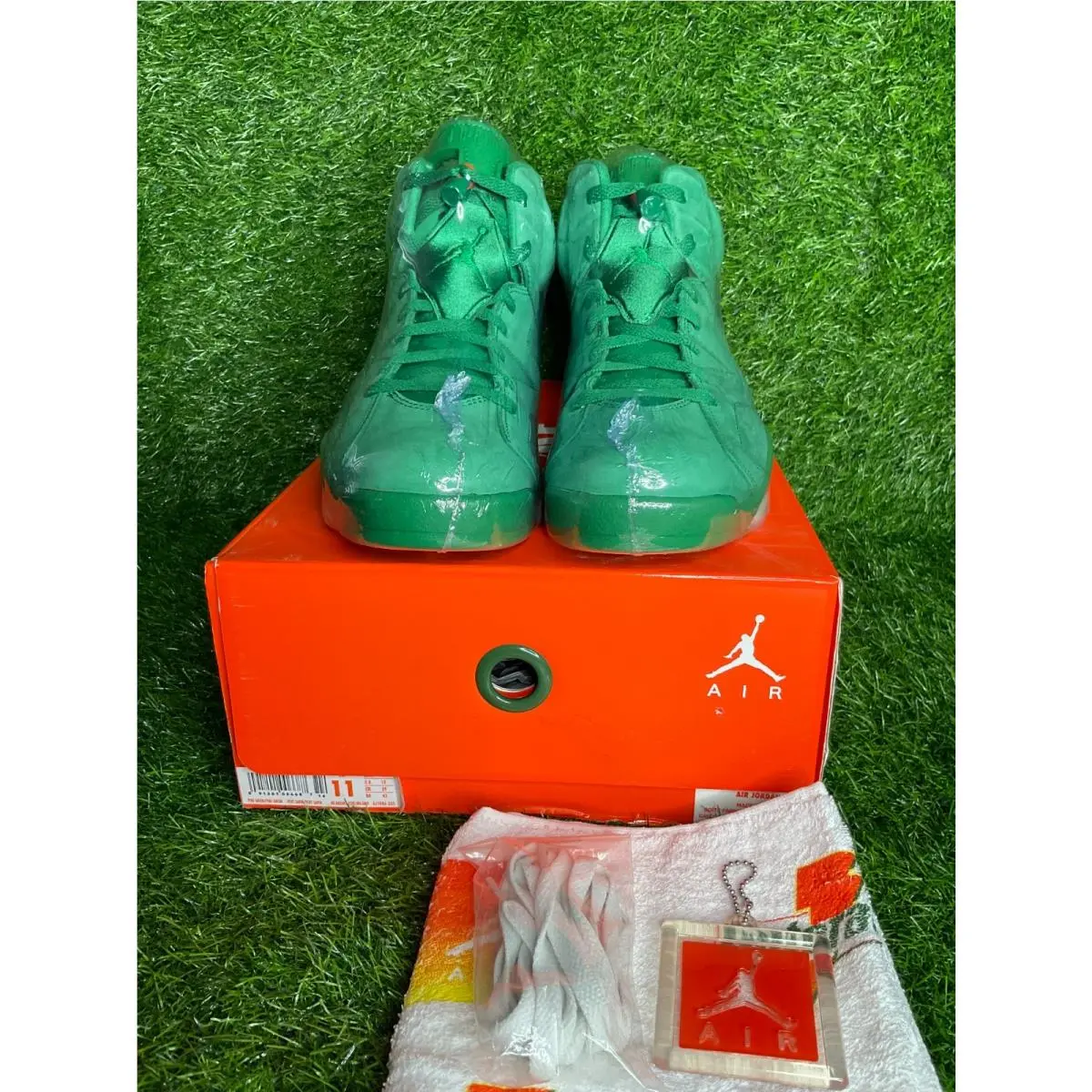 Nike shoes - Air Jordan 6 - Air - AJ5986-335 - Green (UPC: 091201006687) 7