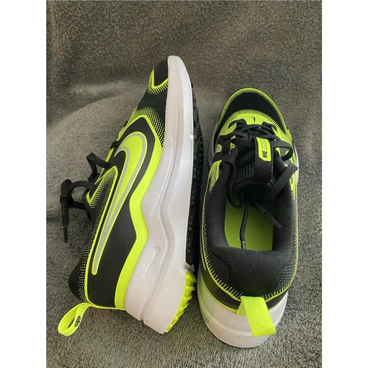 Nike shoes - Nike Cosmic Runner GS - Cosmic Runner - Black 0
