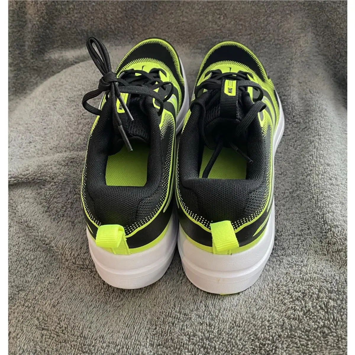 Nike shoes - Nike Cosmic Runner GS - Cosmic Runner - Black 3