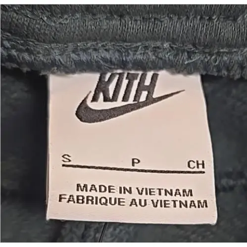 Nike clothing - Green 7