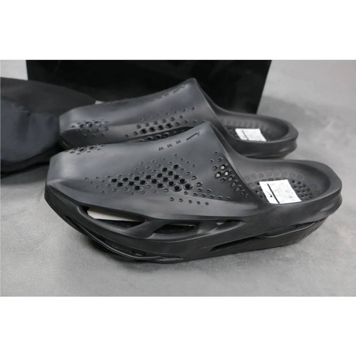 Nike shoes - Slide 005 - Slide - Dh1258-002 - Black (UPC: 0196150033781) 4
