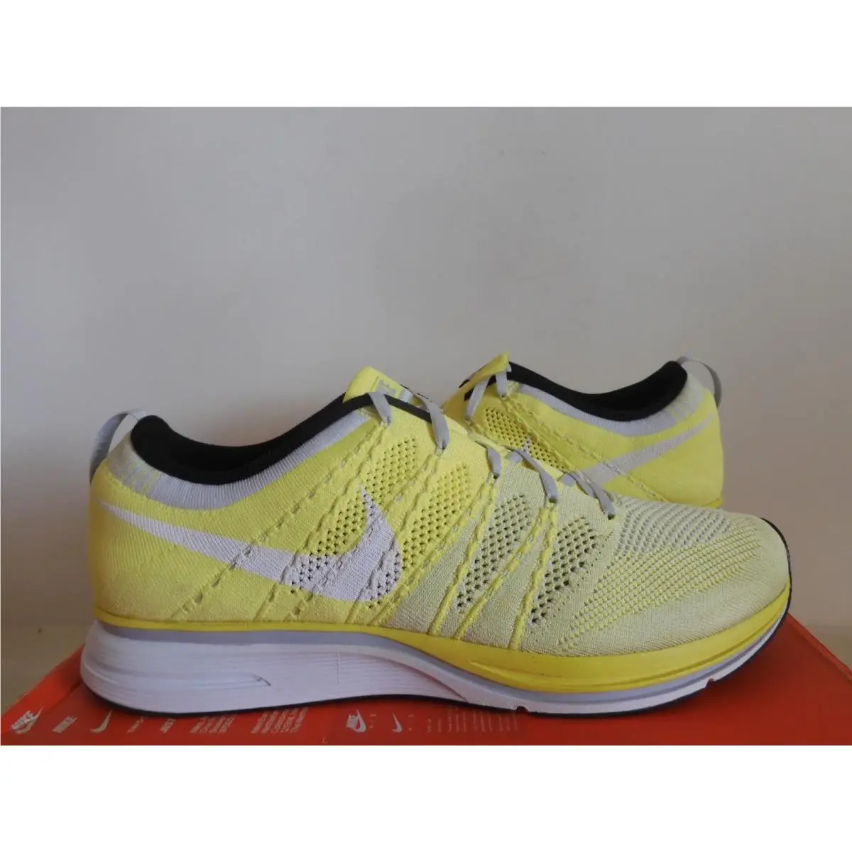 Nike shoes - Nike Flyknit Trainer - Flyknit Trainer - 532984 710 - Yellow (UPC: 886668444826) 0