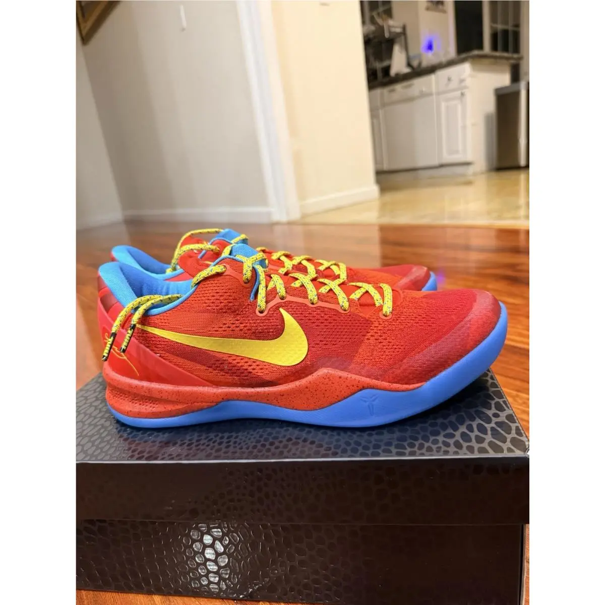 Nike shoes - Red 2
