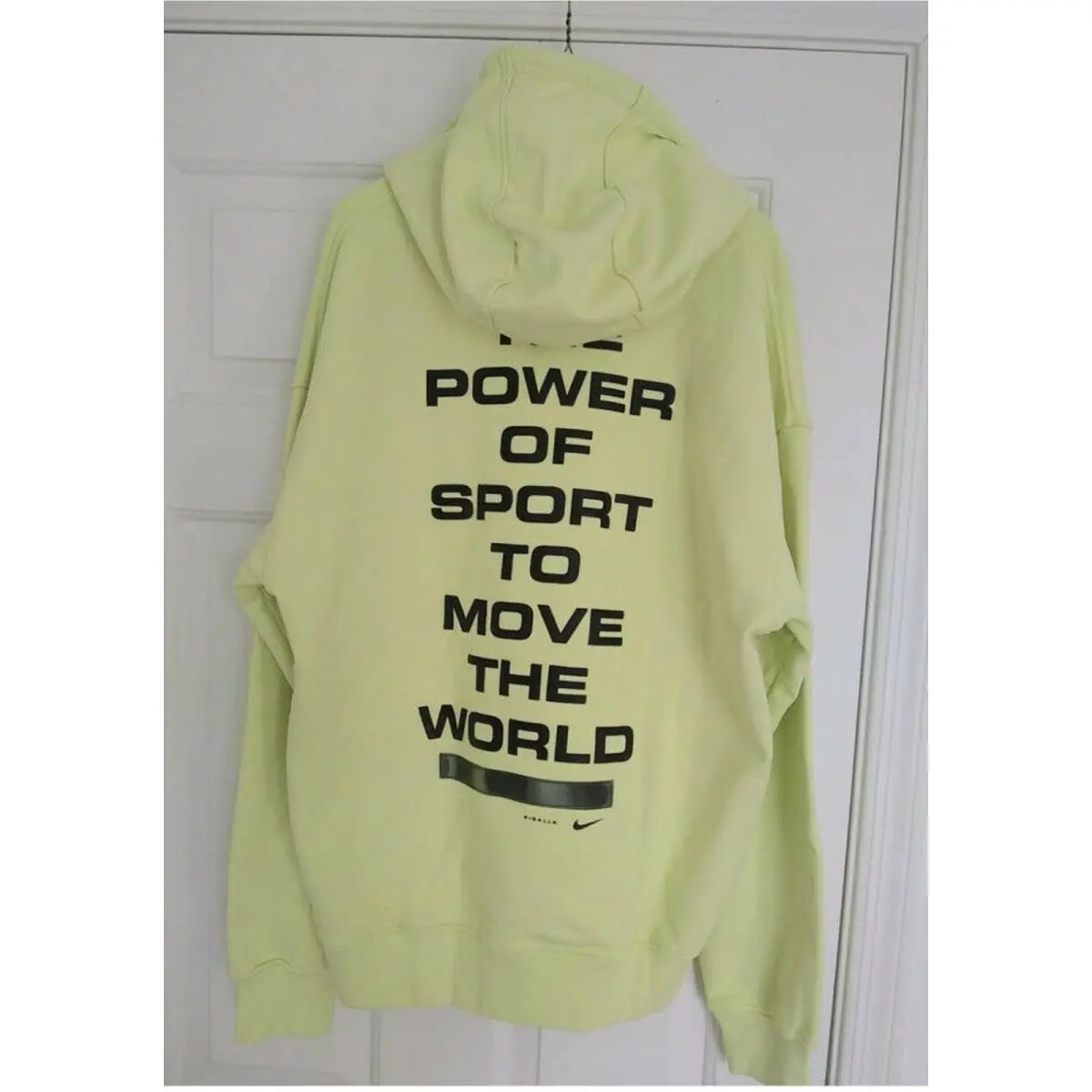 Nike clothing - luminous green 0