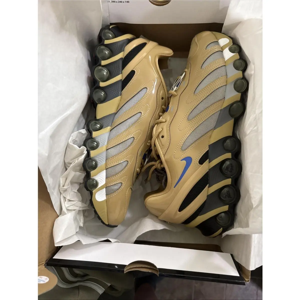 Nike shoes - Nike Air Max DN8 - Air Max - IB4029-700 - Gold, Manufacturer: Club Gold/Metallic Silver/Black/Game Royal 0